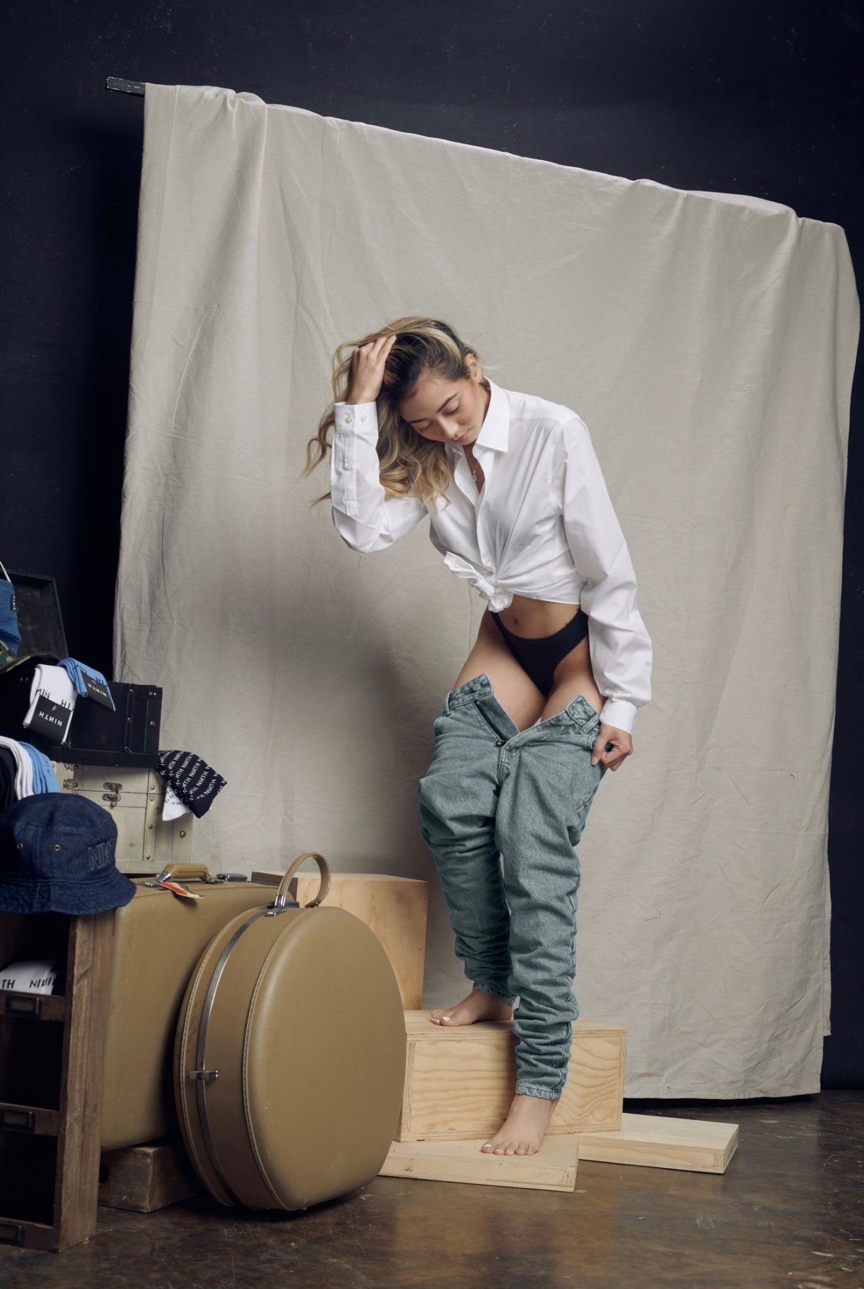 Zip Up Jeans
