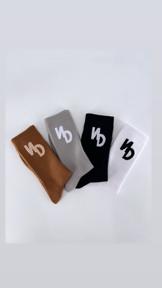 ATHLETIC SOCKS