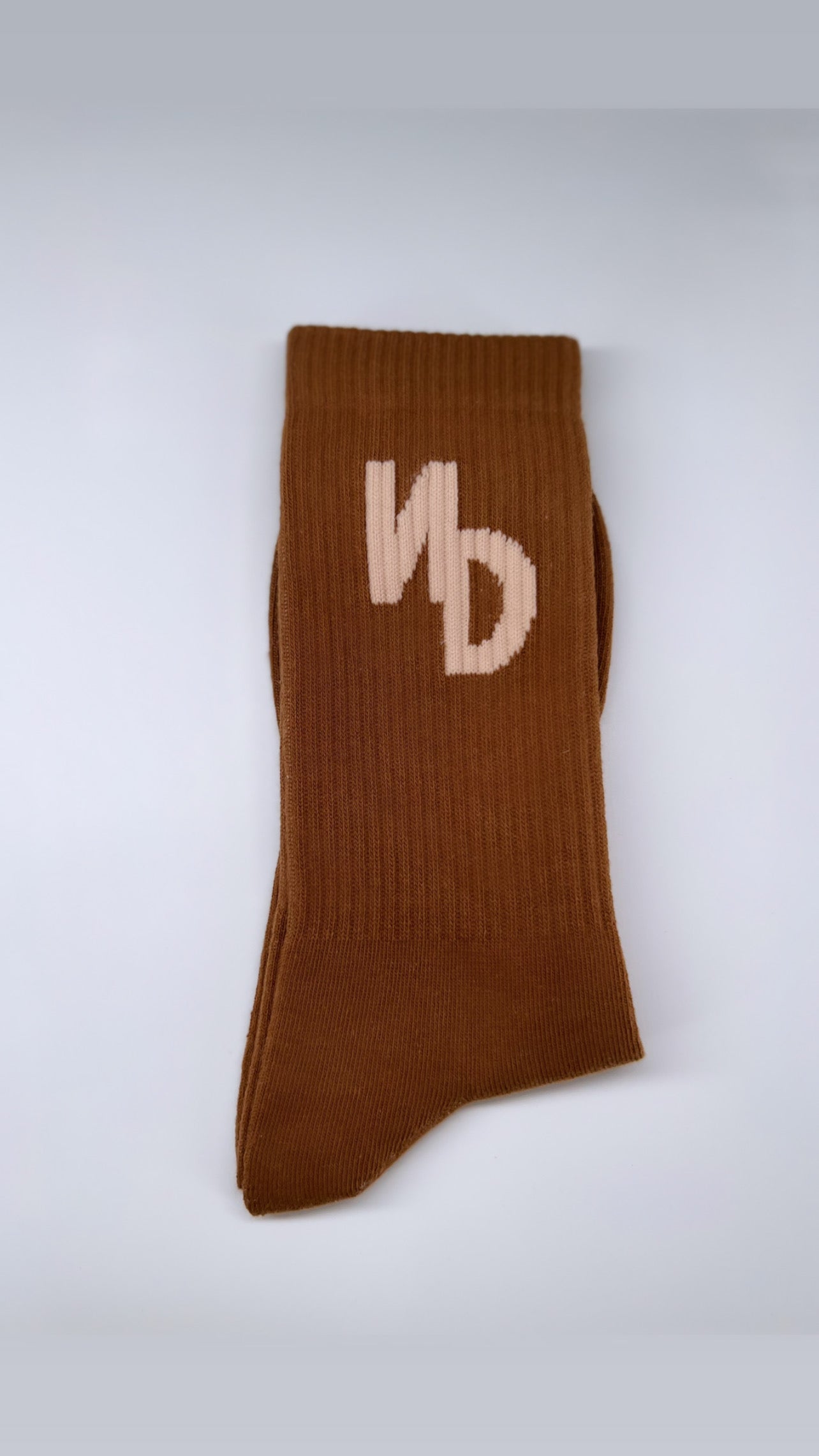 ATHLETIC SOCKS